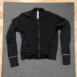 LULULEMON - TWO TRACK MIND JACKET - XXS - BLACK - LIKE NEW